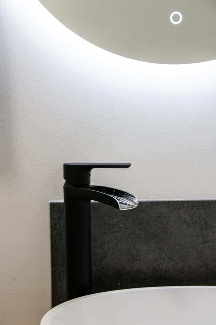 Suite Kella Tassin - Beau Studio Renove Exteriör bild