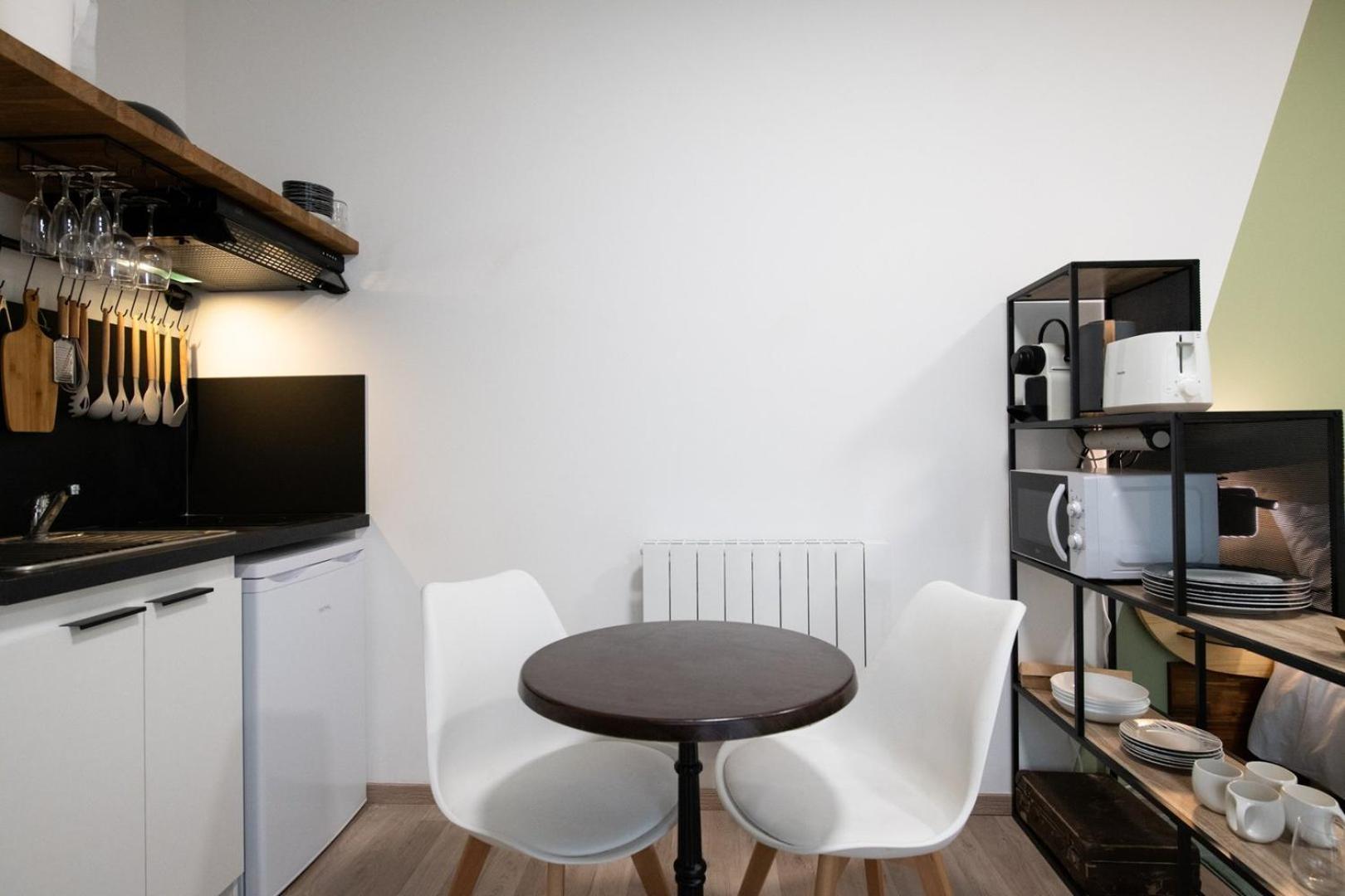 Suite Kella Tassin - Beau Studio Renove Exteriör bild