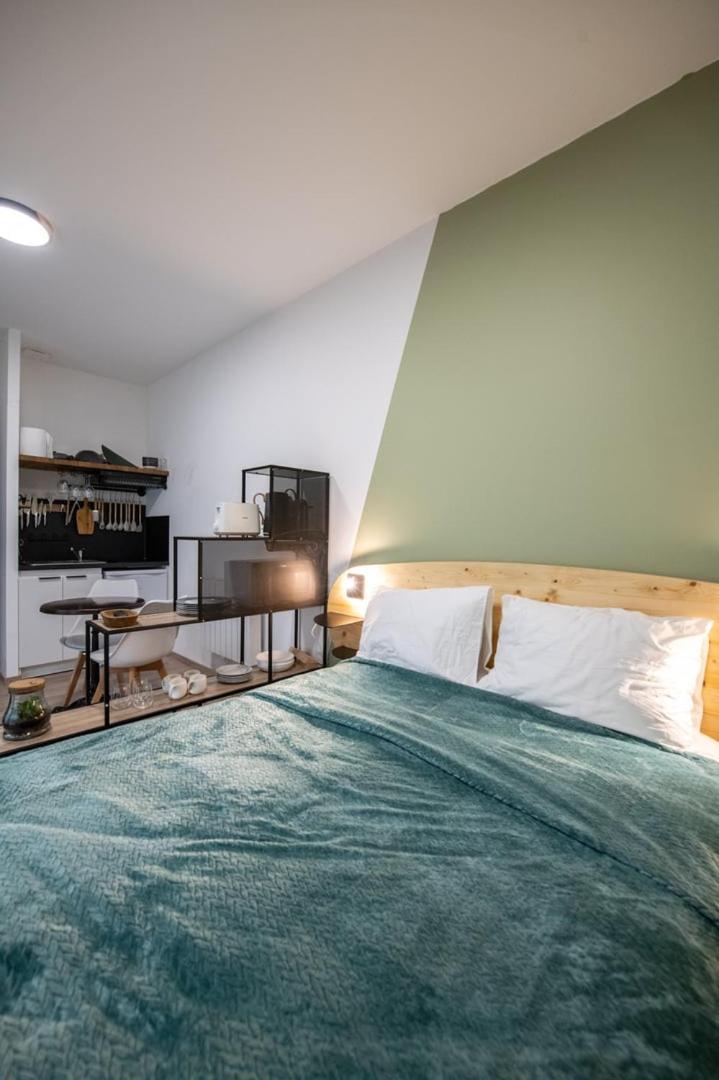 Suite Kella Tassin - Beau Studio Renove Exteriör bild